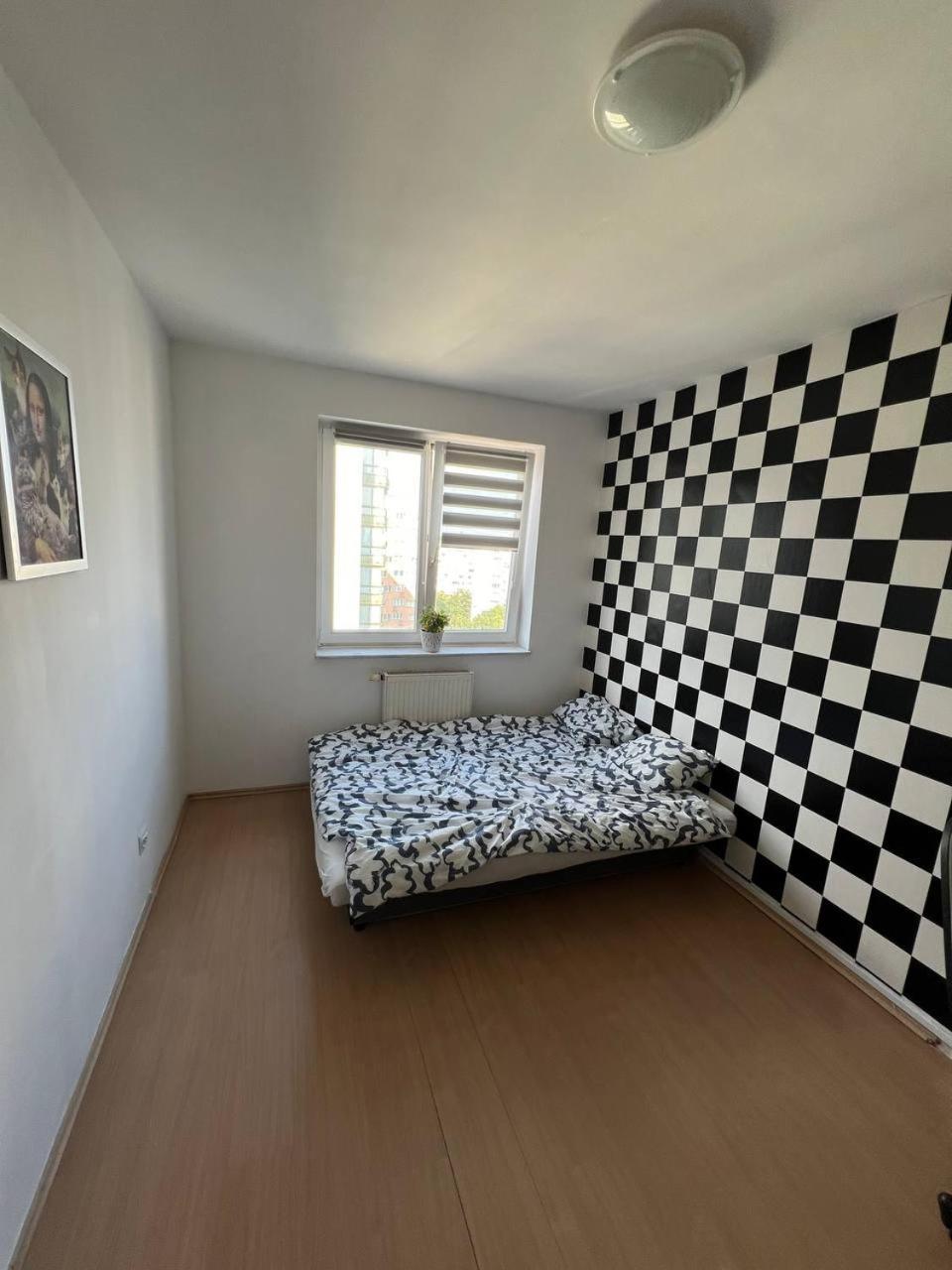 Hostel „U Sashka” Варшава Экстерьер фото